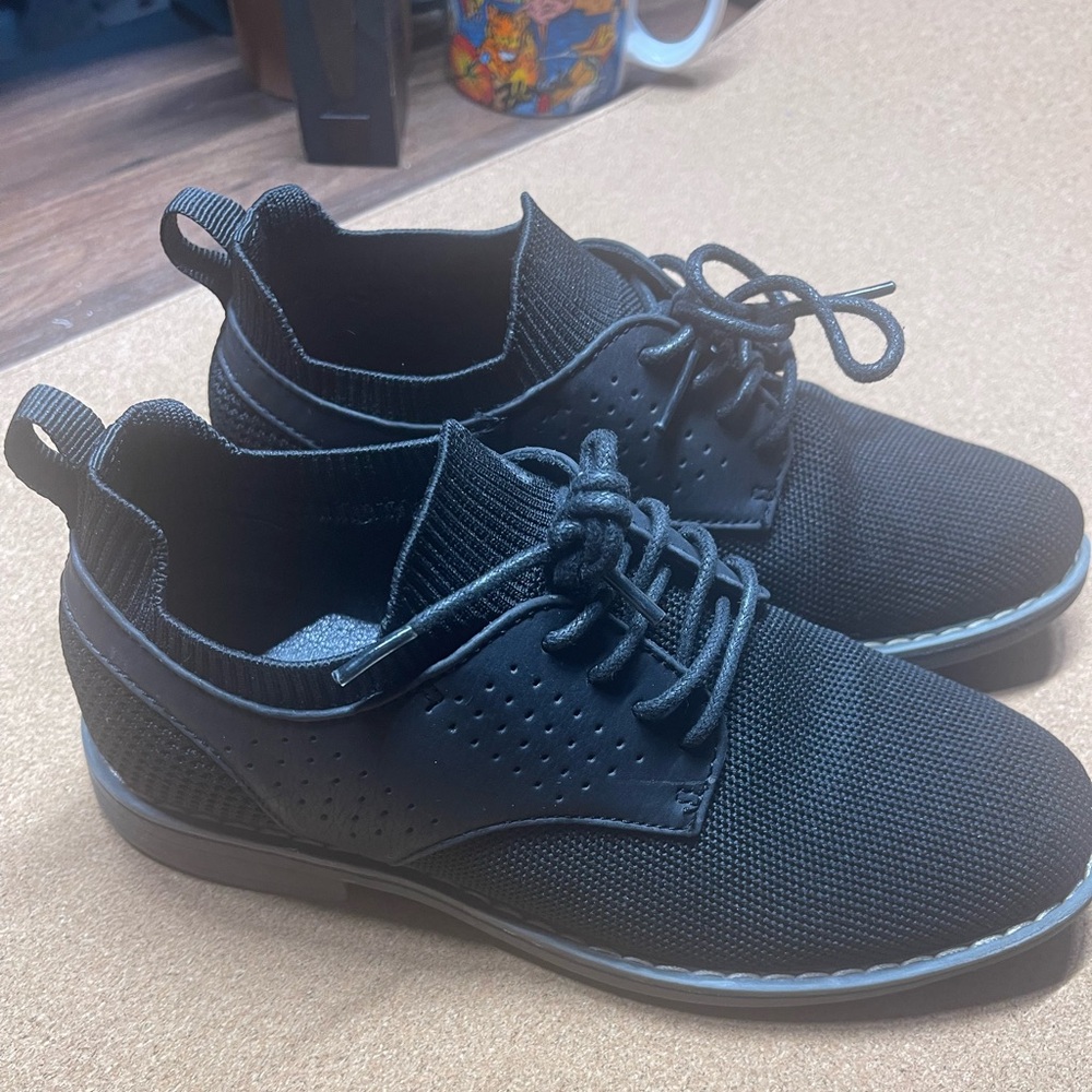Steve Madden boys dress shoes
